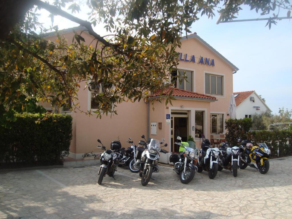 B&B Villa Ana Крк Экстерьер фото