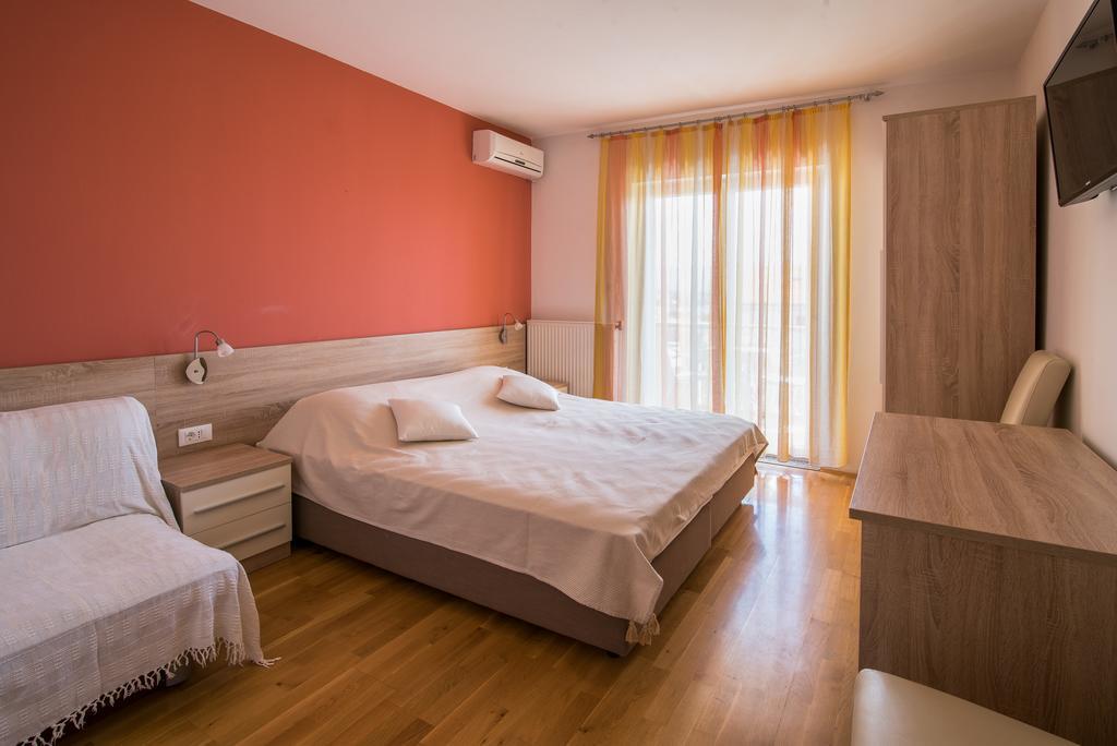 B&B Villa Ana Крк Экстерьер фото