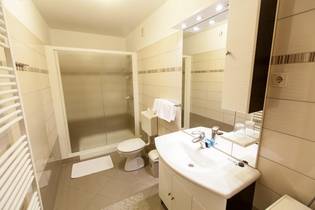 B&B Villa Ana Крк Экстерьер фото