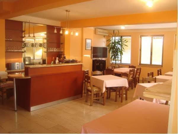 B&B Villa Ana Крк Экстерьер фото