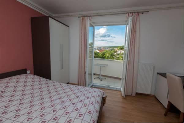 B&B Villa Ana Крк Экстерьер фото